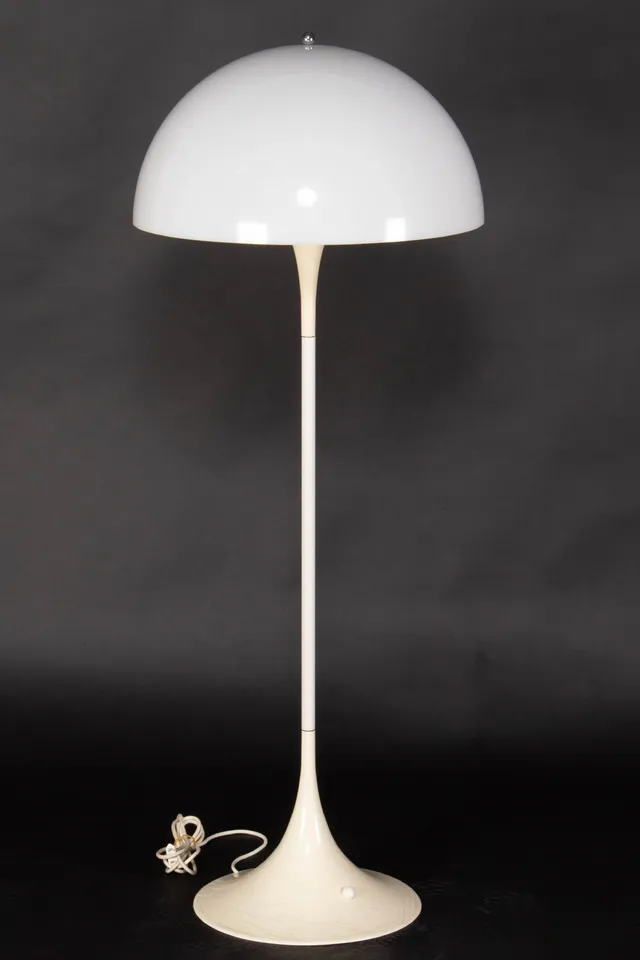 Verner Panton Pantella floor lamp.