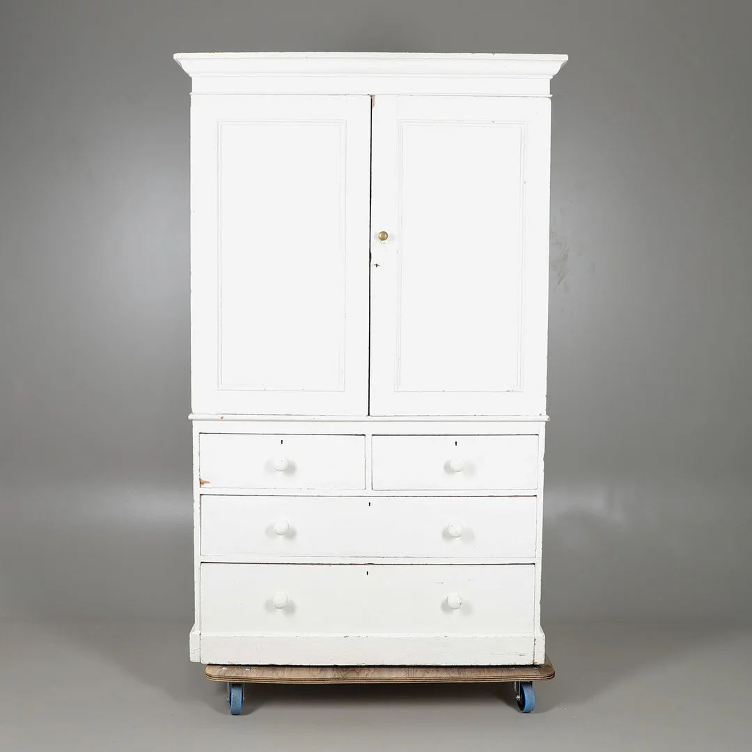 A 19TH CENTURY WHITE PAINTED PINE LINEN PRESS. — Cupboards, Cabinets & Shelves — Lawrences Auctioneers