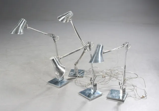 Antonio Citterio for Flos. 4 bordlamper, model Kelvin T (4)