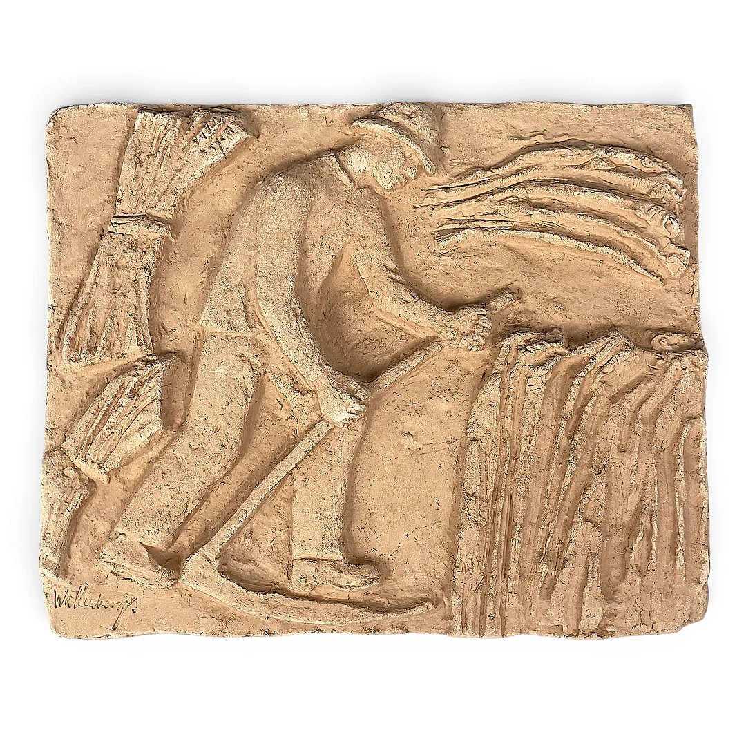 AXEL WALLENBERG. Väggrelief, terracotta, efter originalet "Odalmannen", med signaturen Wallenberg. — Other — Roslagens Auktionsverk