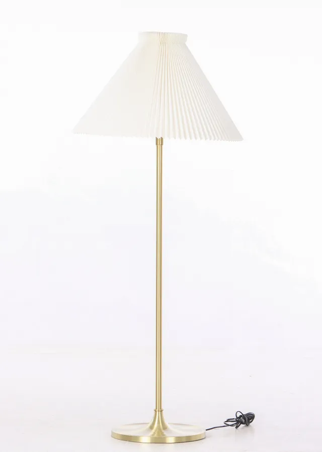 Aage Petersen for Le Klint. Floor lamp, model '339'