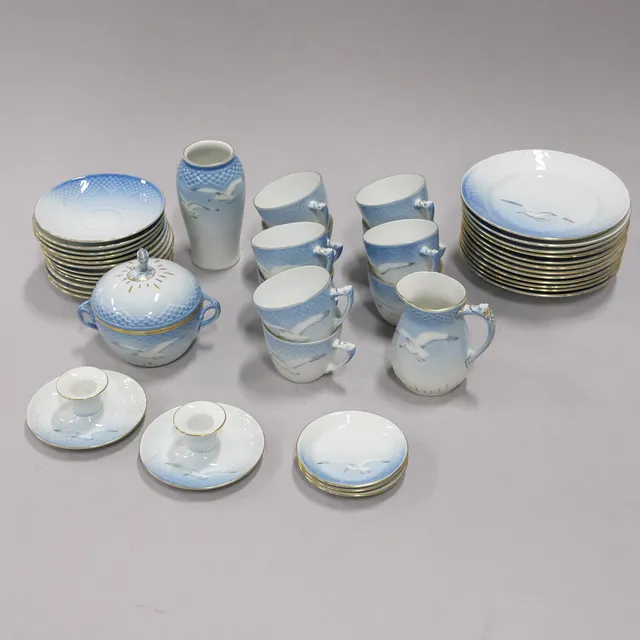 BING & GRÖNDAHL, KAFFESERVIS, MÅSEN, BLANDAD SORTERING, 42 DELAR.