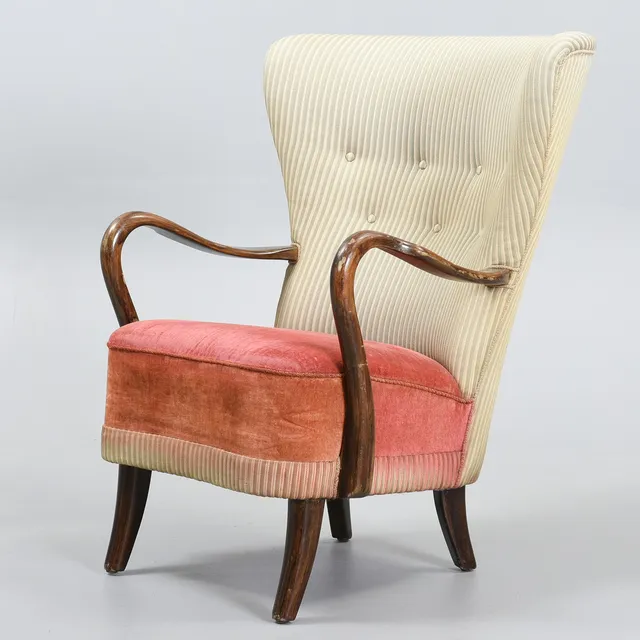 ALFRED CHRISTENSEN. TILSKREVET. Lænestol, Slagelse Møbelfabrik, Danmark 1940-50'erne.