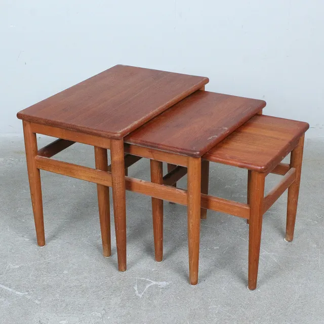 Set Satztische / Beistelltische, Teak, Dänemark, 1960er Jahre.