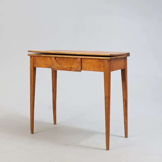 SPELBORD, Biedermeier, 1800-tal.