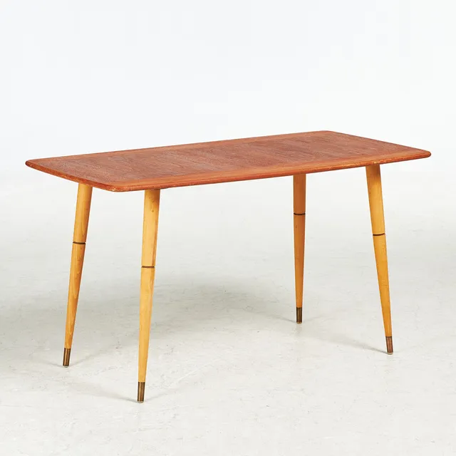 SOFFBORD, 1950/60-tal, bl. a teak, detaljer i mässing.