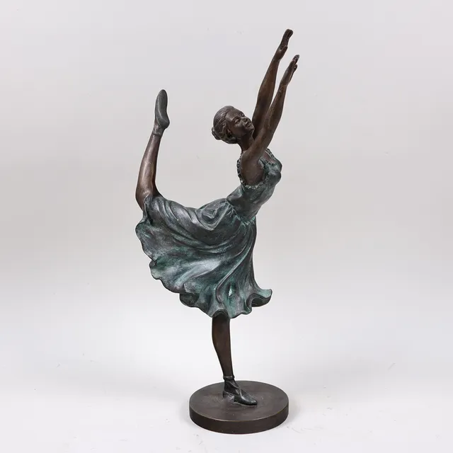 FYRKLÖVERN, skulptur i brons, ballerina/dansös.