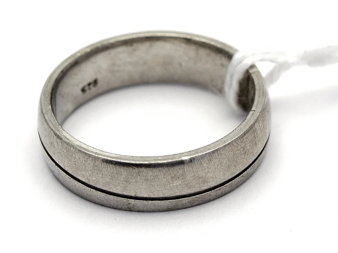 Ring S925 6,5g Ø19¾, sliten med nagg — Smycken/Ring — Kaplans