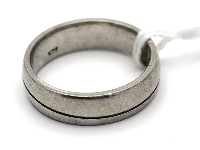 Ring S925 6,5g Ø19¾, sliten med nagg
