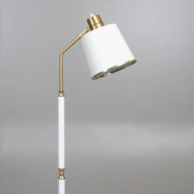 GOLVLAMPA, metall, 1900-talets andra hälft.