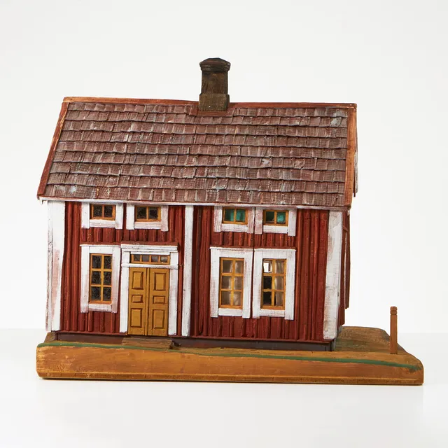 ANDERS ÅBERG. "Olles", skulptur, i form av hus, bemålat trä, signerat.