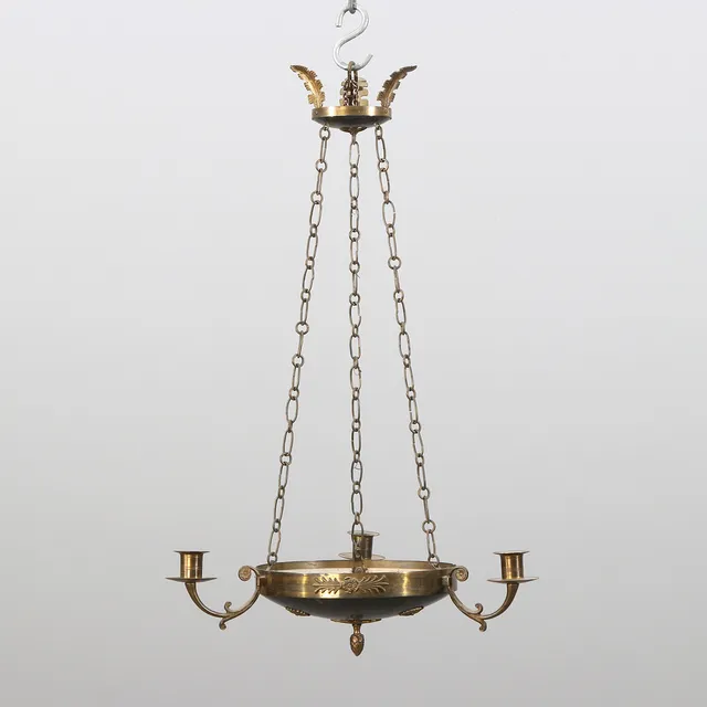 TAKAMPEL. Mässing och lackerad plåt. Karl Johan-stil, 1900-tal.