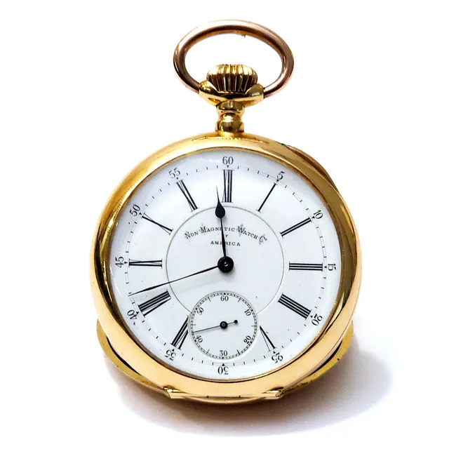 NON-MAGNETIC WATCH Cº CON PATENTE PAILLARD. RELOJ DE BOLSILLO EN ORO AMARILLO DE 18K. CIRCA 1930.