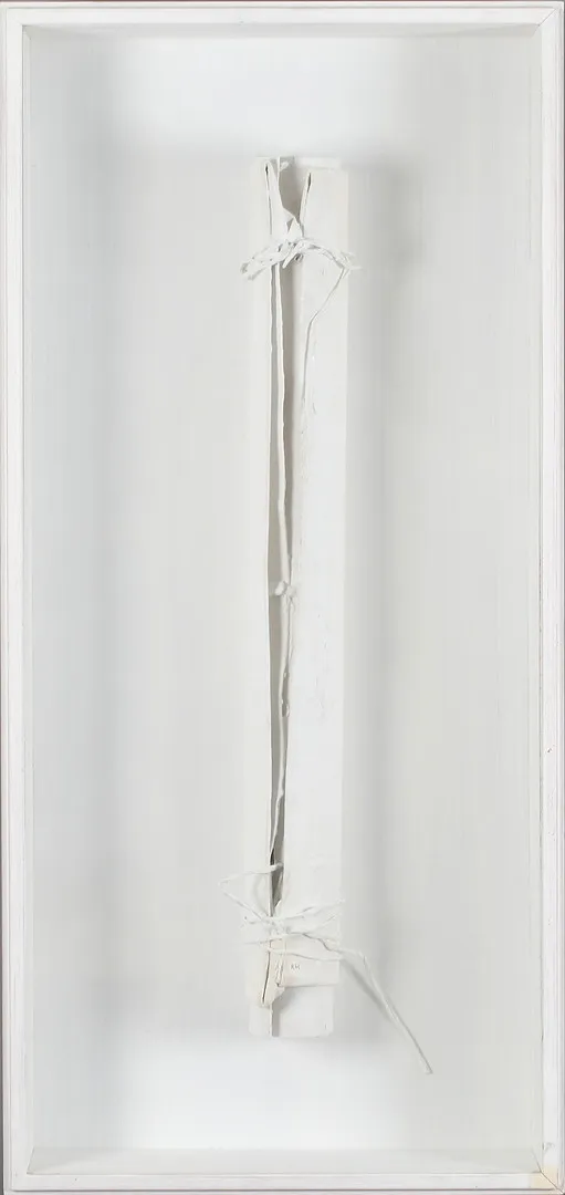 RUNE HAGBERG. Objekt, blandteknik, monogramsignerad.