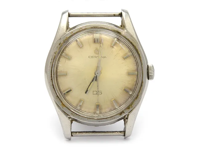 CERTINA, DS, herrur, 36 mm, Cal 25-66, Boett nr. 5201013, stål, manuell, plexiglas (skadat), skadad urtavla, defekt, ca 1965.