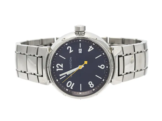 LOUIS VUITTON, Tambour, Serie nr. RG4845, Ref nr. Q1111, unisex, 39 mm, stål, quartz, safirglas, datum, integrerad originallänk, viklås, ca 2005, box.