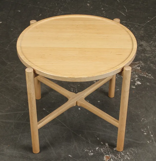 Hans J. Wegner for PP Møbler. Model PP35. Bakkebord af ask