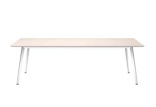 Jacob Wagner. Montana JW Table. Dining table 240 x 120 This lot has been put up for resale under the new lot no.
5773647