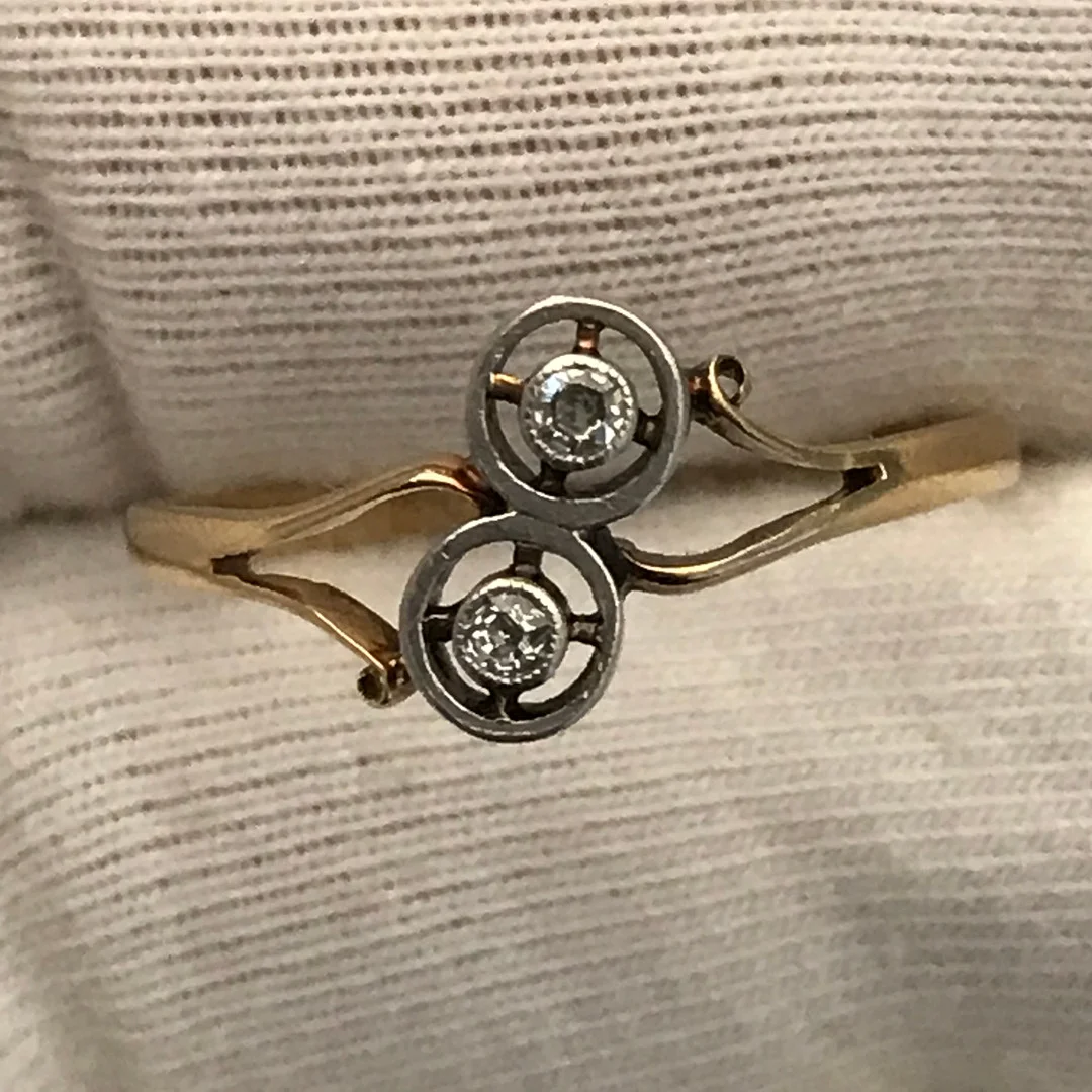 VINTAGE OLD CUT DIAMOND RING. — Rings — Rumsey’s Auctioneers