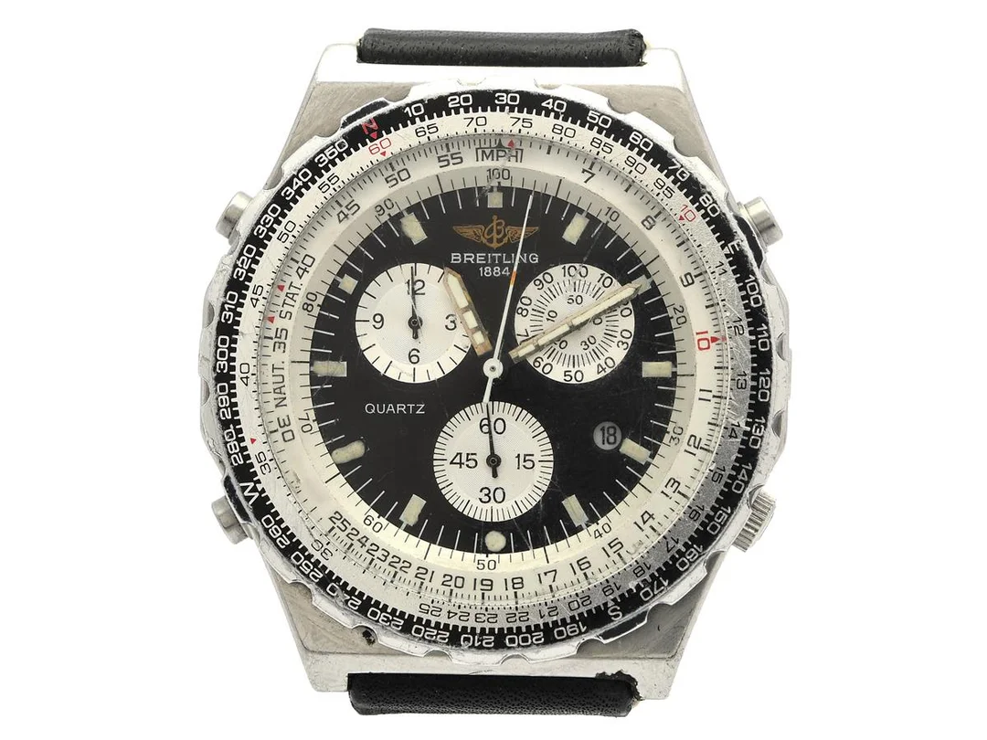 BREITLING, Navitimer, Jupiter Pilot, Cal B59 (B233), Serie nr. 15759, Ref nr. A59027, kronograf, herrur, 41,5 mm, stål, quartz, mineralglas, datum, läderband, originalspänne i stål (ej tidenligt), ca 1990, serviceetui. — Klockor/Breitling — Kaplans