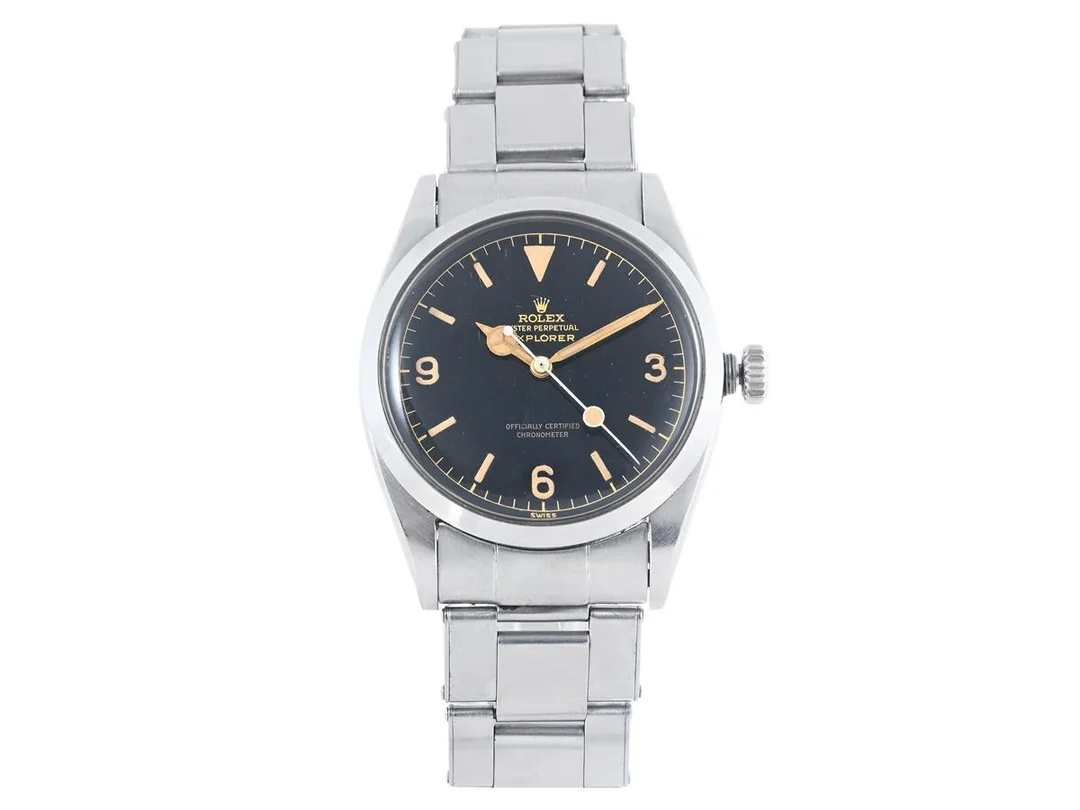 ROLEX, Oyster Perpetual, Explorer (Swiss), Chronometer, s.k. "Gilt Dial", Ref nr. 6610, Serie nr. 168641, Cal 1030, Verk nr. N694034, Boett nr. 6610 (II.56), herrur, 36 mm, stål, automatisk, plexiglas, skadad krona/kronhals, Oysterlänk (Flushfit/defekt/utbytta delar), viklås, Ref nr. 1.57/58, tillverkad andra kvartalet 1956. — Klockor/Rolex — Kaplans