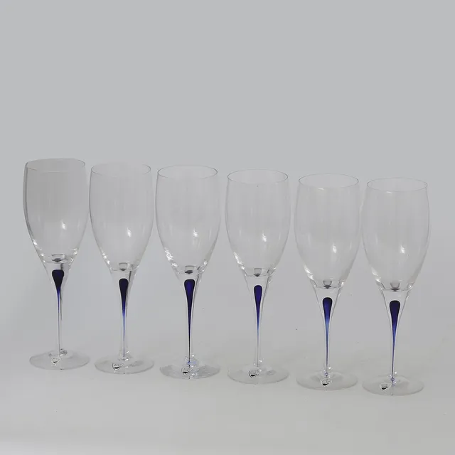 ERIKA LAGERBIELKE. INTERMEZZO, 6 VINGLAS (23,5 cm) ORREFORS.