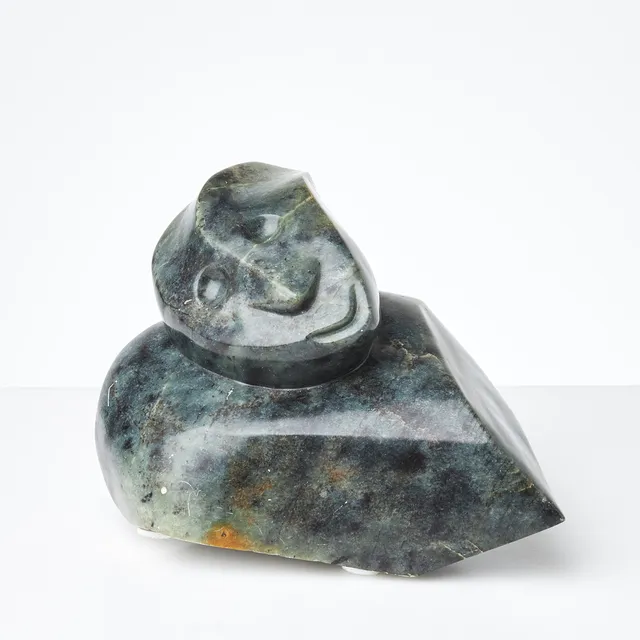 AGNES NYANHONG. Skulptur, sten, i form av gubbe, signerad och numrerad.