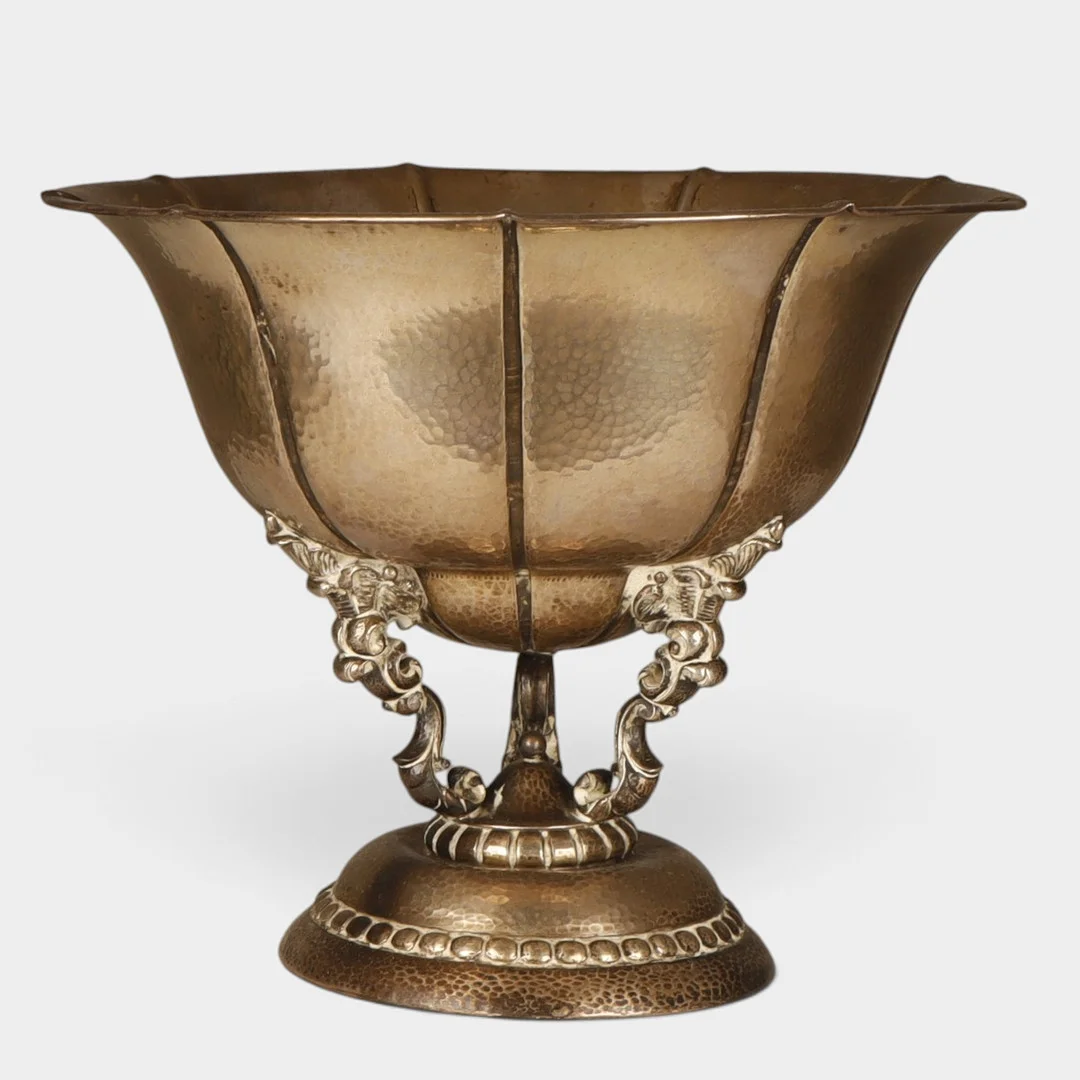 Frutero en plata "noucentista", de mediados del siglo XX. — Silver — Barcelona Auctions