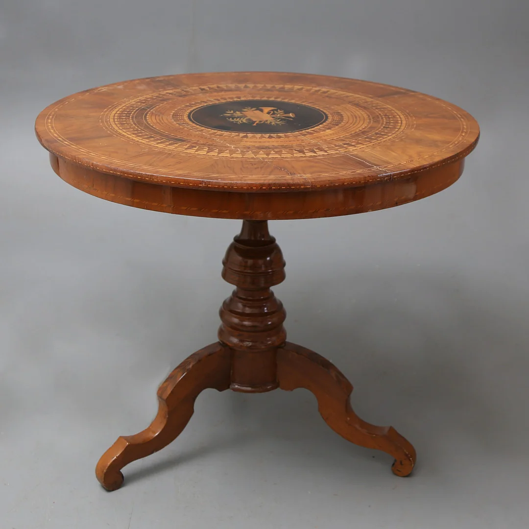 CATALAN mahogany coffee table with satin wood marquetry, mid 19th century. — Tables — Balclis