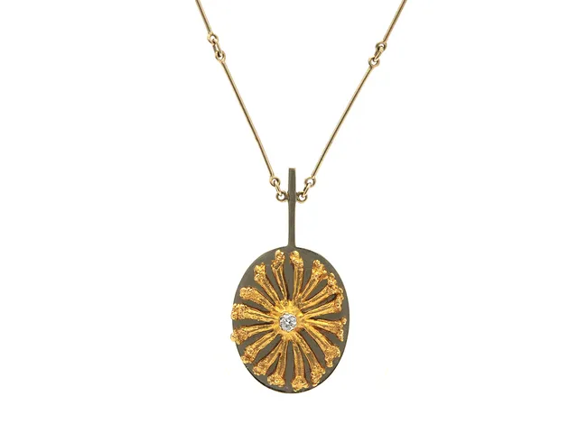 LAPPONIA, collier, Bolero, 18K guld/vitguld, briljantslipad diamant 0,06 ct, ca TW/VS, refnr 220078, design Juhani Linnovaara 1977, längd 42,5 cm, vikt 11,2 g.