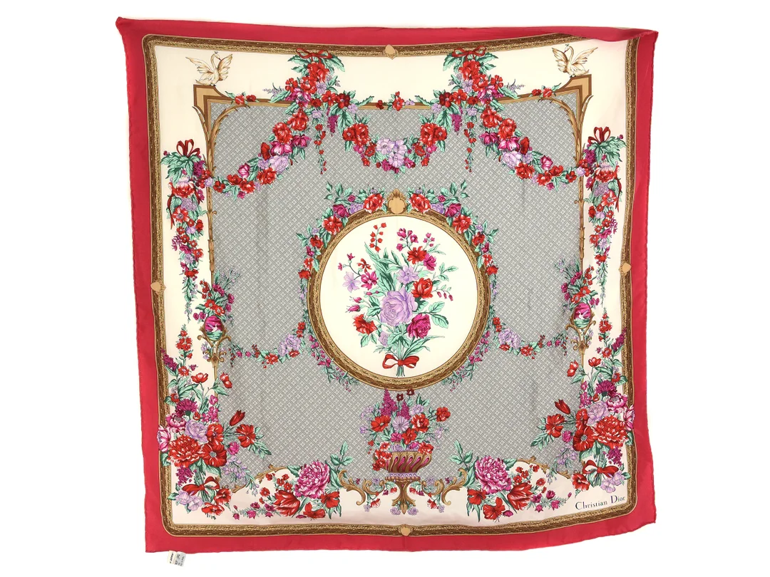 SCARF, CHRISTIAN DIOR, vintage,100 % siden, 85x85 cm, cerisrosa,vit, lila, röd. — Accessoarer/Scarves — Kaplans
