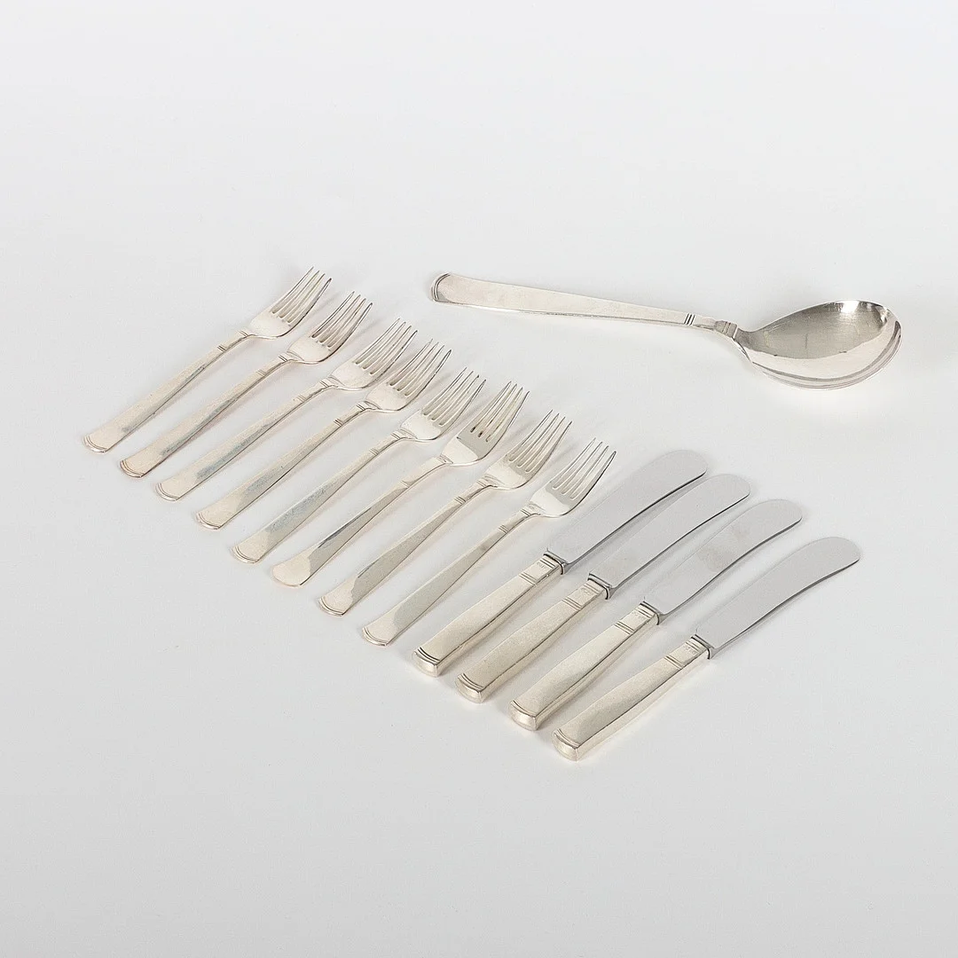 JACOB ÄNGMAN. 1876-1942. Bestickservis, 13 delar, "Rosenholm", silver, 1960/70-tal. — Silver — Auktionsverket Engelholm