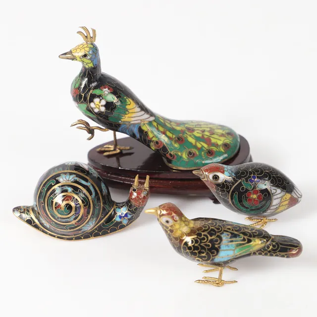 FIGURINER, 4 stycken, cloisonne, Asien.