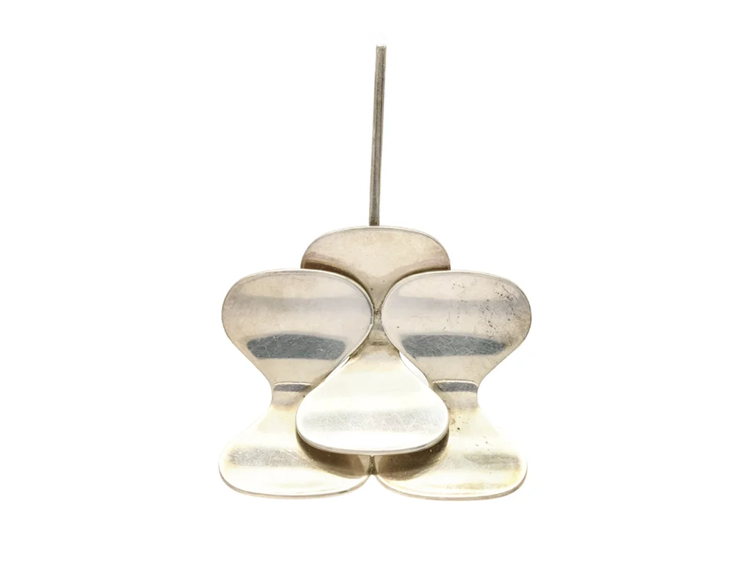 HÄNGE, sterlingsilver, längd 6,2 cm, Finland år 1976, vikt 15,8 g. — Smycken/Hänge — Kaplans