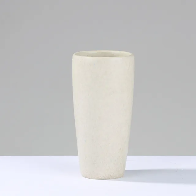 LEON GALLETO (1931-2009). Håndsigneret vase af glaseret stentøj, dekoreret med hvid harepelsglasur, Saxbo, Danmark, 1954-1956.