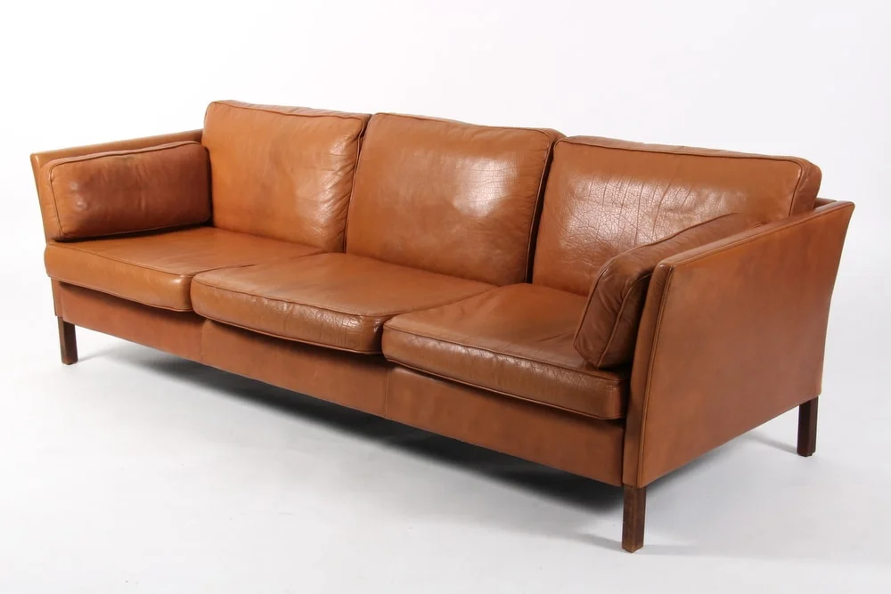 Dansk Møbelproducent. Tre-pers. sofa Cognac læder — Furniture/Lounge suites, sofas — Lauritz
