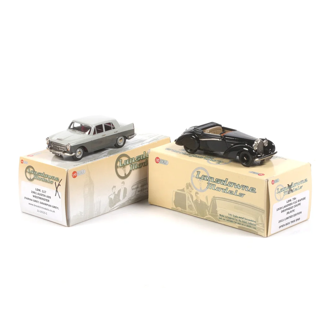 MODELLBILAR, 2 st, metall/resin. Bl.a. Lagonda V12 Rapide Drophead Coupé, Lansdowne Models, skala 1:43. — Model cars — Stadsauktion Sundsvall