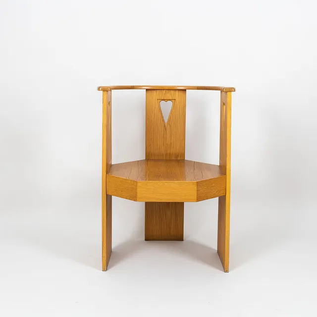 ELIEL SAARINEN. KARMSTOL, ca 1910, för Statens Järnvägar, administrationshuset.