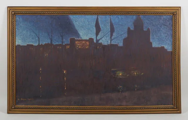ALFRED WILLIAM FINCH. "Helsingfors hamn upplyst av strålkastare under den stora strejken", signerad samt daterad 4 nov 1905, olja på duk.