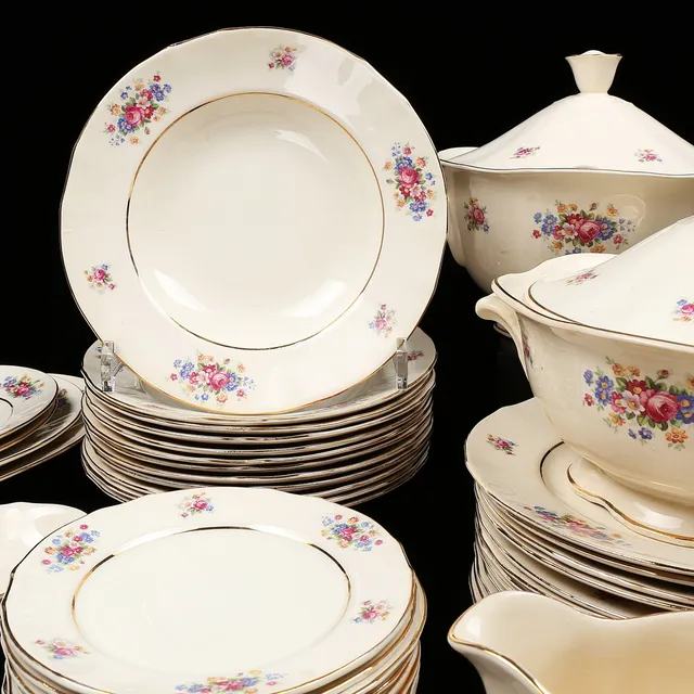 SERVISDELAR, 44 st, Arabia, Finland, 1900-talets andra hälft.