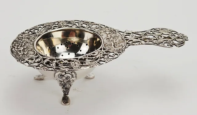 TESIL, 2 delar, silver, 1900-tal, vikt ca. 81 gram.