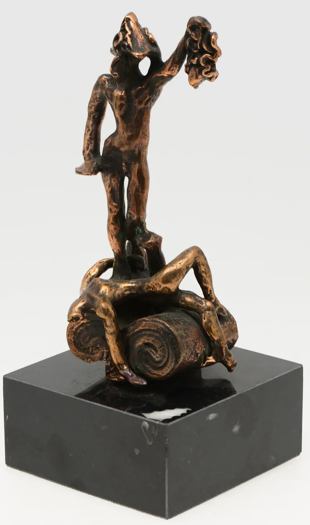 SALVADOR DALÍ. Skulptur, patinerad brons. Signerad och nr 42/300. — Sculptures & Bronzes — Göteborgs Auktionsverk