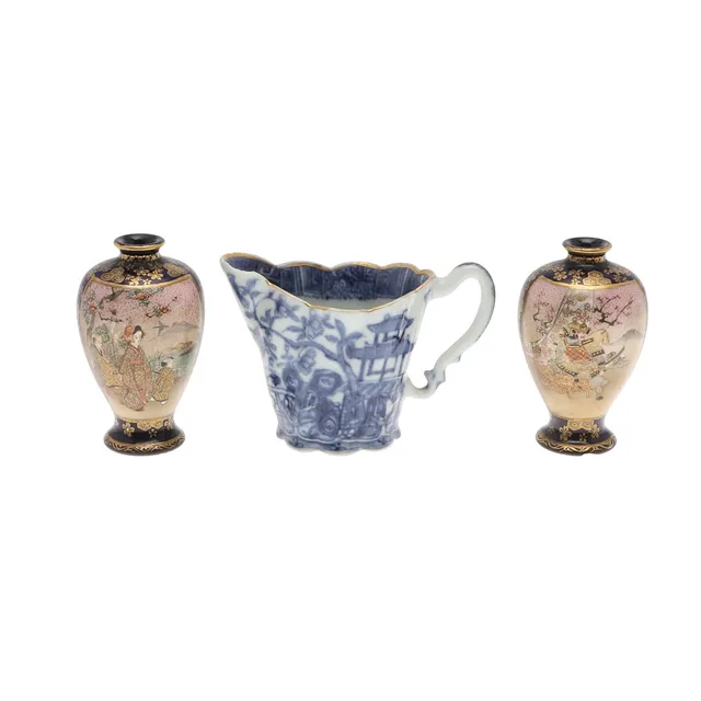 PAIR OF JAPANESE MINIATURE SATSUMA VASES & CHINESE PORCELAIN JUG.
