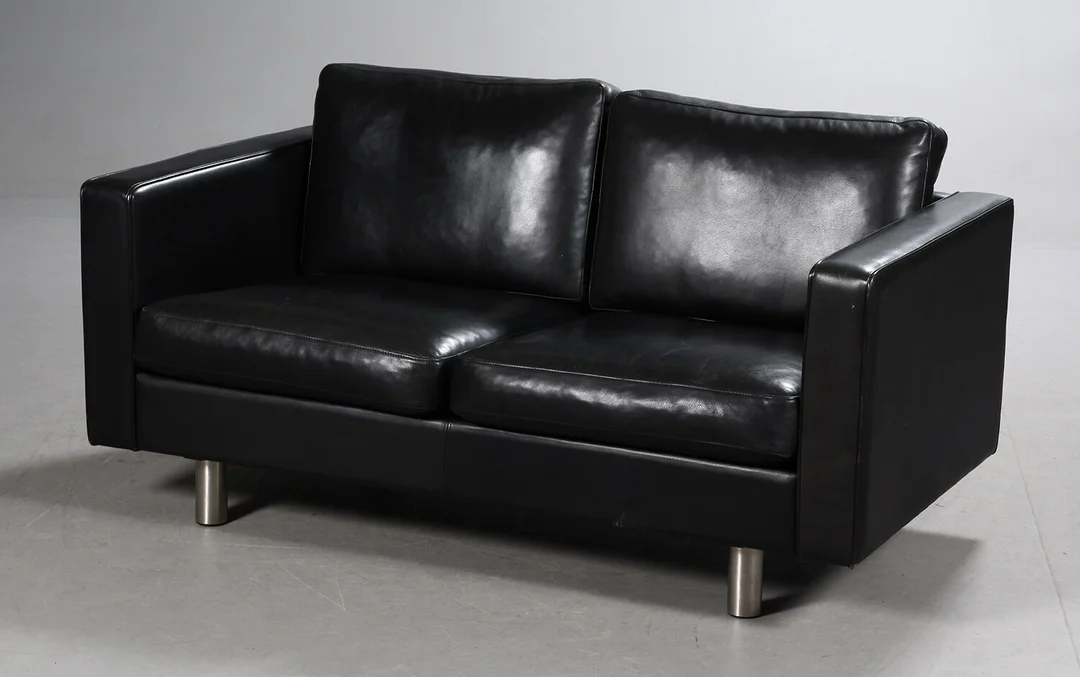 Mogens Hansen. Fritstående to-pers. sofa, model 321/2 — Furniture/Lounge suites, sofas — Lauritz