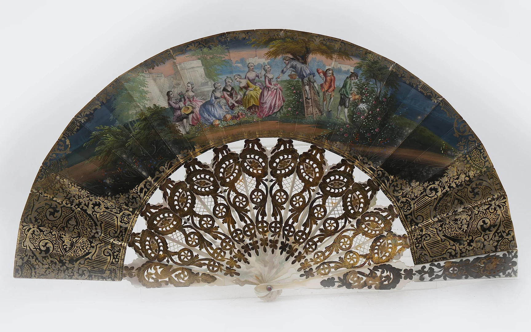 Louis Philippe fan with lithographed and illuminated leaves. — Vintage & Designer Fashion — Balclis