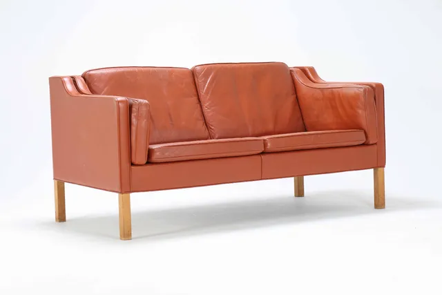 Børge Mogensen (1914-1972): Two-seater sofa with leather.