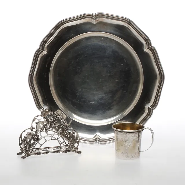 FAT, MUGG samt SERVETTHÅLLARE, silver, 1900-tal.