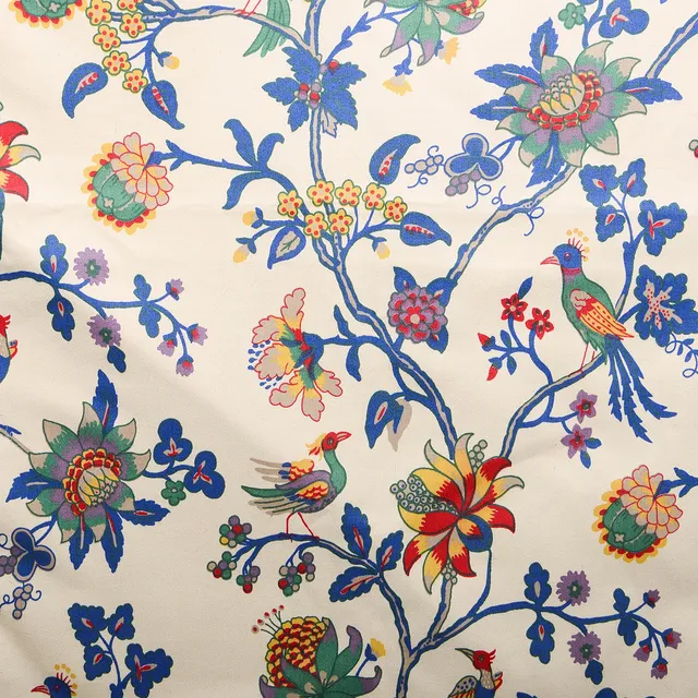 LAURA ASHLEY. Textil, ca 260 x 120 cm.
