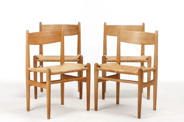 Hans J Wegner. Four chairs model CH36 (4)