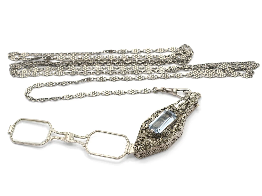 LORNETTE/KEDJA silver, syntetisk spinell, vikt 52,8 g. — Accessoarer/Övrigt — Kaplans